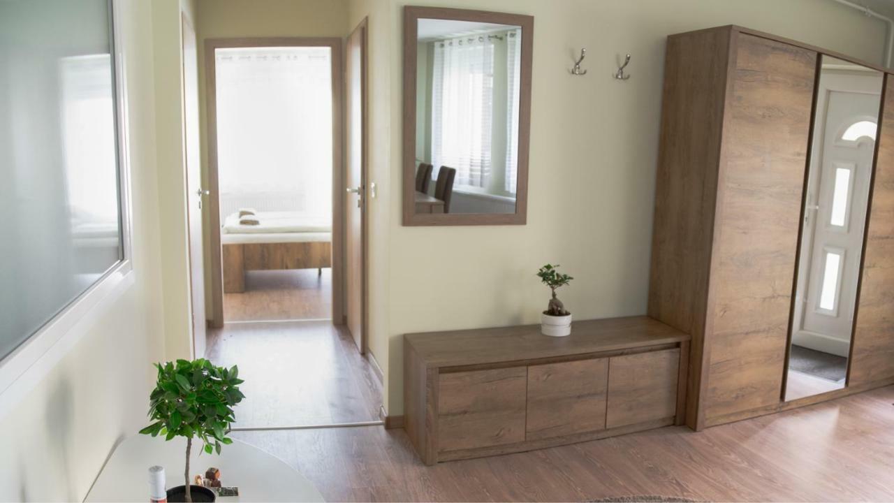 Pisztacia Apartman Apartment Eger Exterior photo